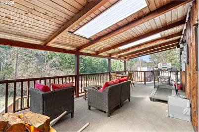 928 Old Stage Rd, Wolf Creek, OR 97497 - Photo 21