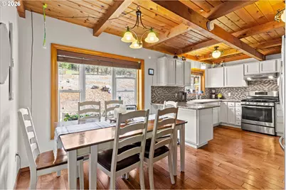 928 Old Stage Rd, Wolf Creek, OR 97497 - Photo 13