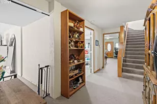 928 Old Stage Rd, Wolf Creek, OR 97497 - Photo 25