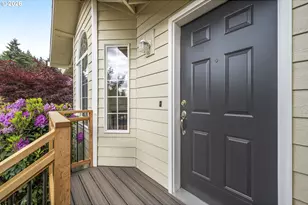 8539 SW John Ct, Tigard, OR 97223 - Photo 3