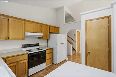 8539 SW John Ct, Tigard, OR 97223 - Photo 15