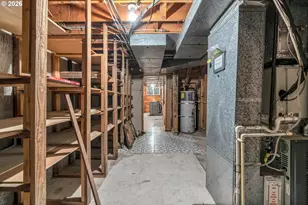 1320 SW 31st St, Gresham, OR 97080 - Photo 35