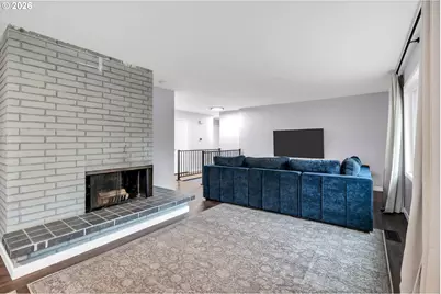 1320 SW 31st St, Gresham, OR 97080 - Photo 9