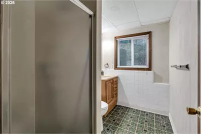 1320 SW 31st St, Gresham, OR 97080 - Photo 31