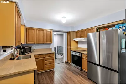 1320 SW 31st St, Gresham, OR 97080 - Photo 15