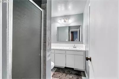 1320 SW 31st St, Gresham, OR 97080 - Photo 25