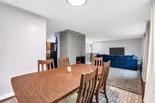 1320 SW 31st St, Gresham, OR 97080 - Photo 11