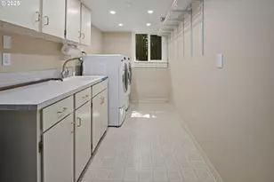 1847 Woodland Terrace, Lake Oswego, OR 97034 - Photo 43