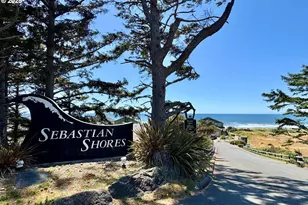 29045 Vizcaino Ct, Gold Beach, OR 97444 - Photo 31