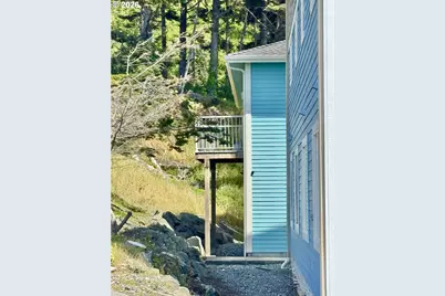 29045 Vizcaino Ct, Gold Beach, OR 97444 - Photo 29