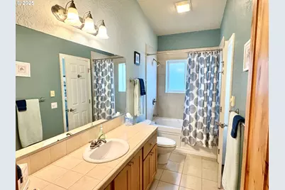 29045 Vizcaino Ct, Gold Beach, OR 97444 - Photo 17