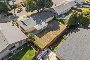 4655 Crown Ct, Salem, OR 97301 - Photo 27