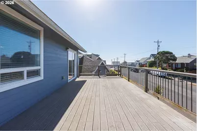 561 W Olive St, Newport, OR 97365 - Photo 29