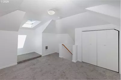 561 W Olive St, Newport, OR 97365 - Photo 15