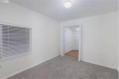 561 W Olive St, Newport, OR 97365 - Photo 7