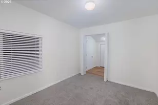 561 W Olive St, Newport, OR 97365 - Photo 7