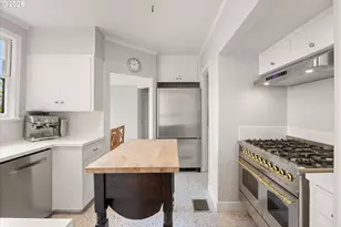 2939 NW Cornell Rd, Portland, OR 97210 - Photo 11