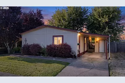 700 N Mill St #13, Creswell, OR 97426 - Photo 1