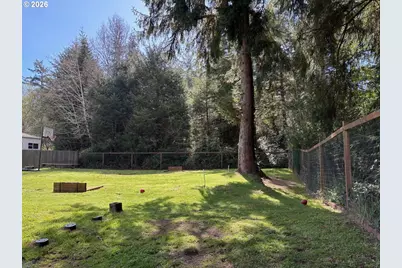1122 SE 9th St, Bandon, OR 97411 - Photo 13