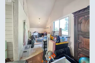 1290 Oak Villa Rd, Dallas, OR 97338 - Photo 29