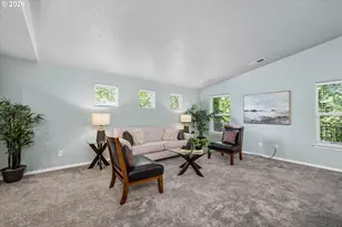 4868 Glacier Dr, Springfield, OR 97478 - Photo 7