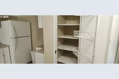 5170 Grand Ave #19, Florence, OR 97439 - Photo 15