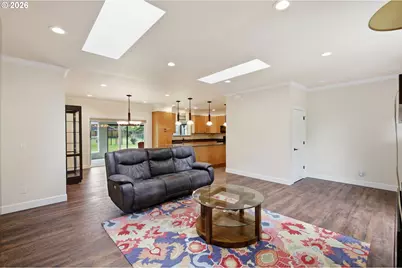 106 Hansen Ln, Eugene, OR 97404 - Photo 5