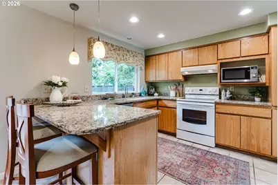 886 River Hills Dr, Springfield, OR 97477 - Photo 13