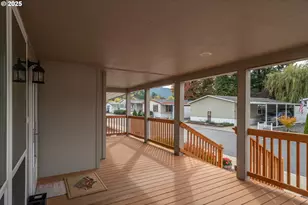 1000 E Central Ave, Sutherlin, OR 97479 - Photo 5