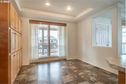 1000 E Central Ave, Sutherlin, OR 97479 - Photo 13