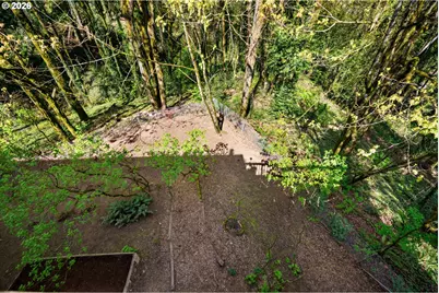 2637 SW Patton Ct, Portland, OR 97201 - Photo 31