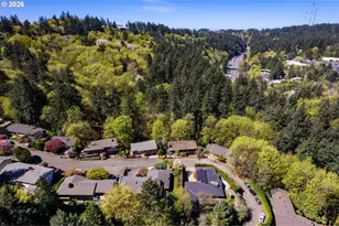 2637 SW Patton Ct, Portland, OR 97201 - Photo 33