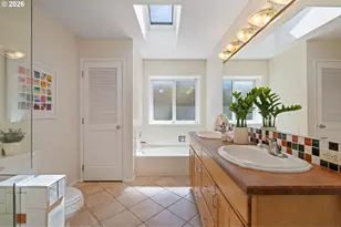 2637 SW Patton Ct, Portland, OR 97201 - Photo 15