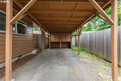 229 Holeman Ave, Eugene, OR 97404 - Photo 7