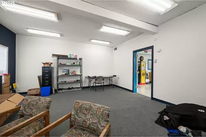 3521 Franklin Blvd, Eugene, OR 97403 - Photo 21
