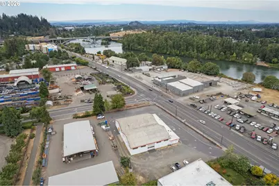 3521 Franklin Blvd, Eugene, OR 97403 - Photo 9