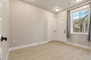 290 Nelson Ln, Gladstone, OR 97027 - Photo 19