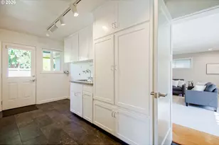 2320 SE Mulberry Dr, Milwaukie, OR 97267 - Photo 31