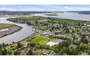 740 H St, Coos Bay, OR 97420 - Photo 45