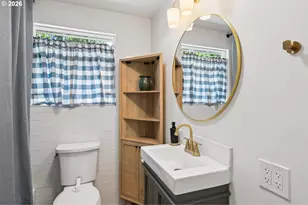 10835 SW 39th Ave, Portland, OR 97219 - Photo 25