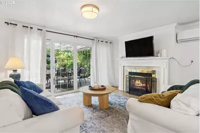 10835 SW 39th Ave, Portland, OR 97219 - Photo 9