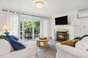 10835 SW 39th Ave, Portland, OR 97219 - Photo 9
