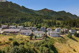 959 SE Windsong Dr, Cascade Locks, OR 97014 - Photo 3