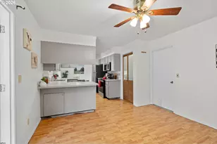 1425 SW 46th St, Pendleton, OR 97801 - Photo 9