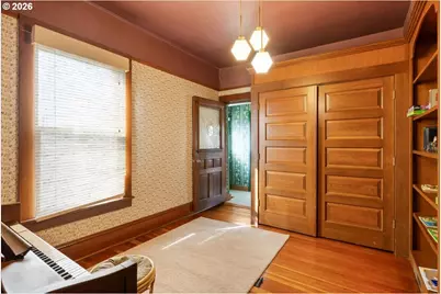 139 SW I St, Grants Pass, OR 97526 - Photo 19
