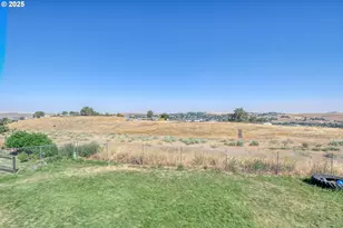 413 SW Nye Ave, Pendleton, OR 97801 - Photo 13