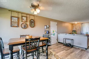 413 SW Nye Ave, Pendleton, OR 97801 - Photo 5