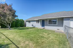 413 SW Nye Ave, Pendleton, OR 97801 - Photo 3