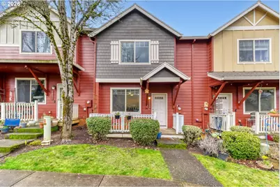 38573 Cascadia Village Dr, Sandy, OR 97055 - Photo 1