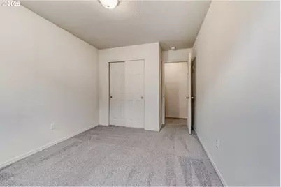 38573 Cascadia Village Dr, Sandy, OR 97055 - Photo 25